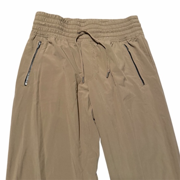 Athleta Camden Jogger Pants Athletic Athliesure Travel - Picture 7 of 9